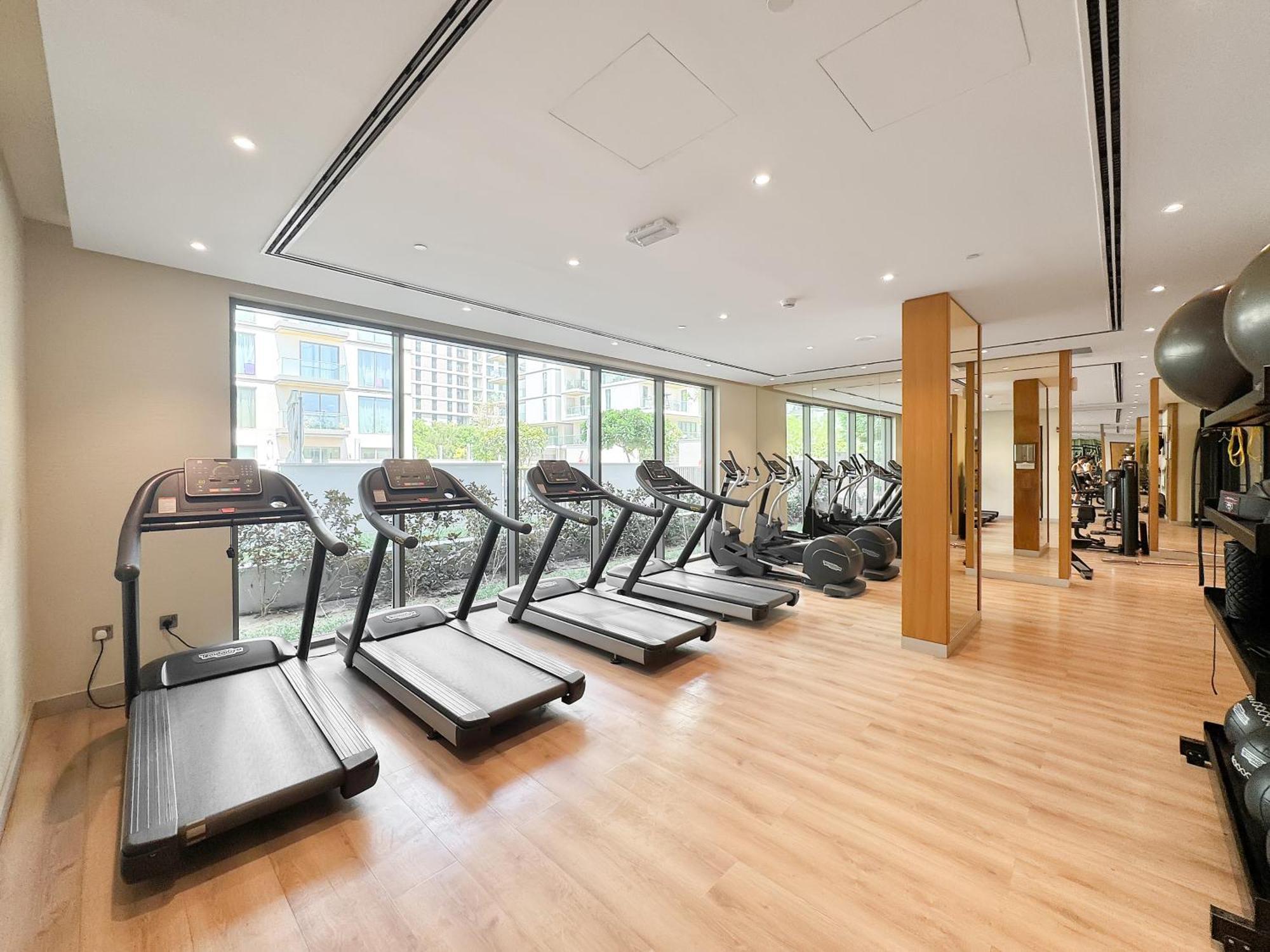 Chic 1br With Pool, Gym And Playground Apartment *