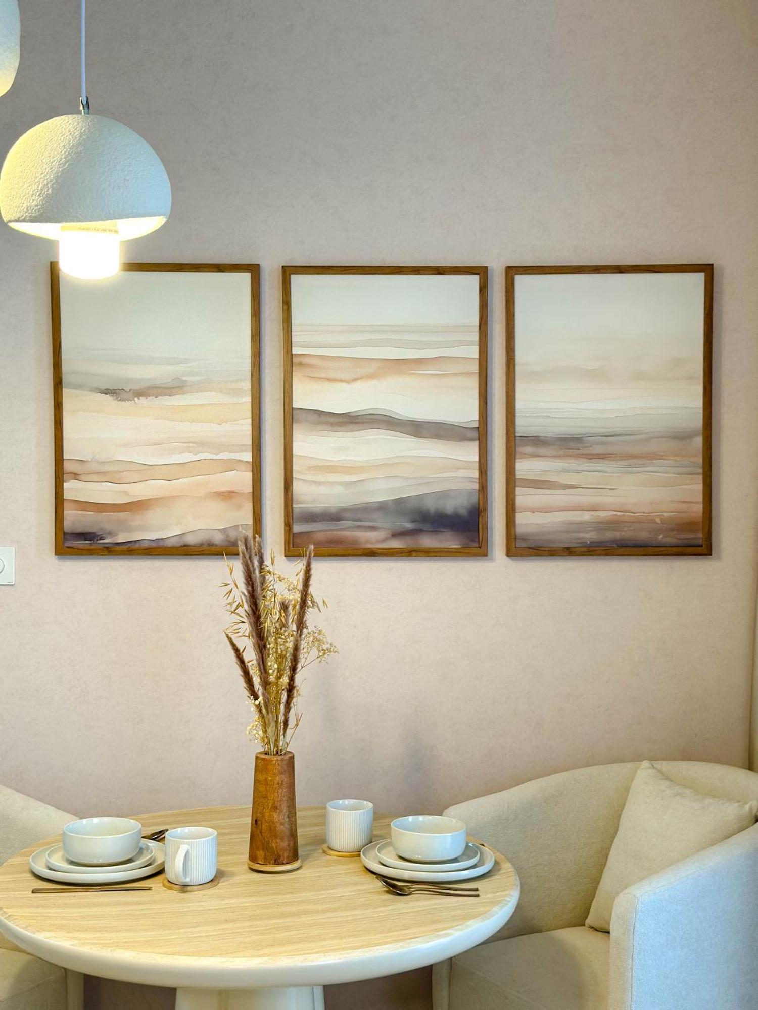Apartamento Naseem - Elegant Coastal Retreat With Stunning Marina Views