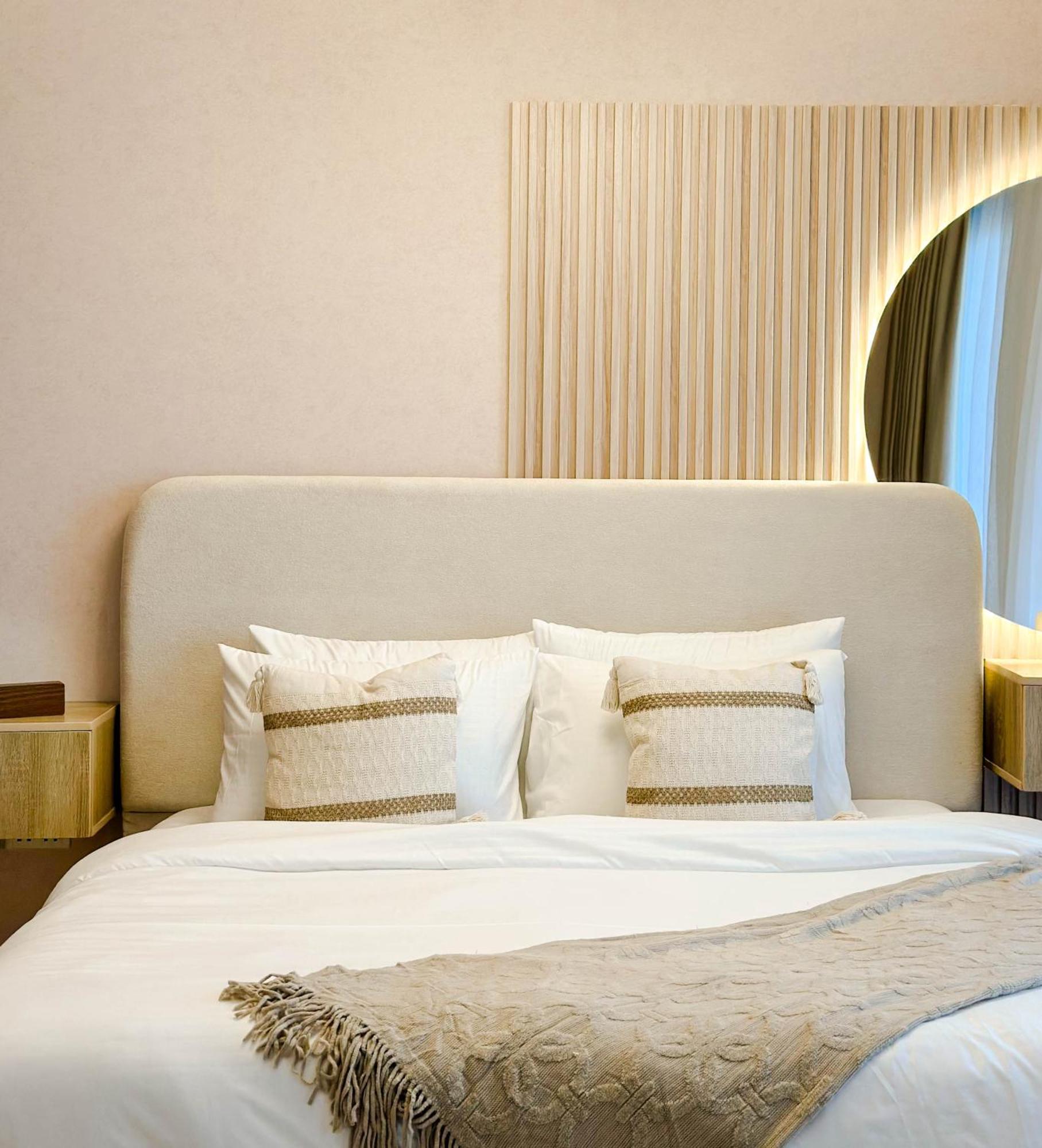 Apartamento Naseem - Elegant Coastal Retreat With Stunning Marina Views Dubai