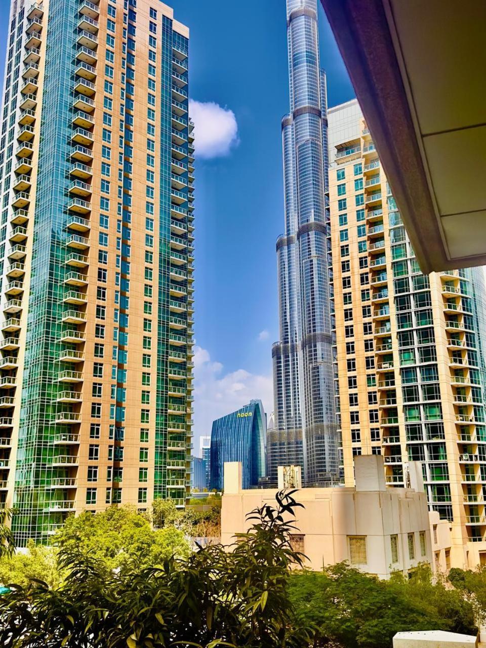 2br Partial Burj Khalifa & Pool View In 29 Boulevard Apartment