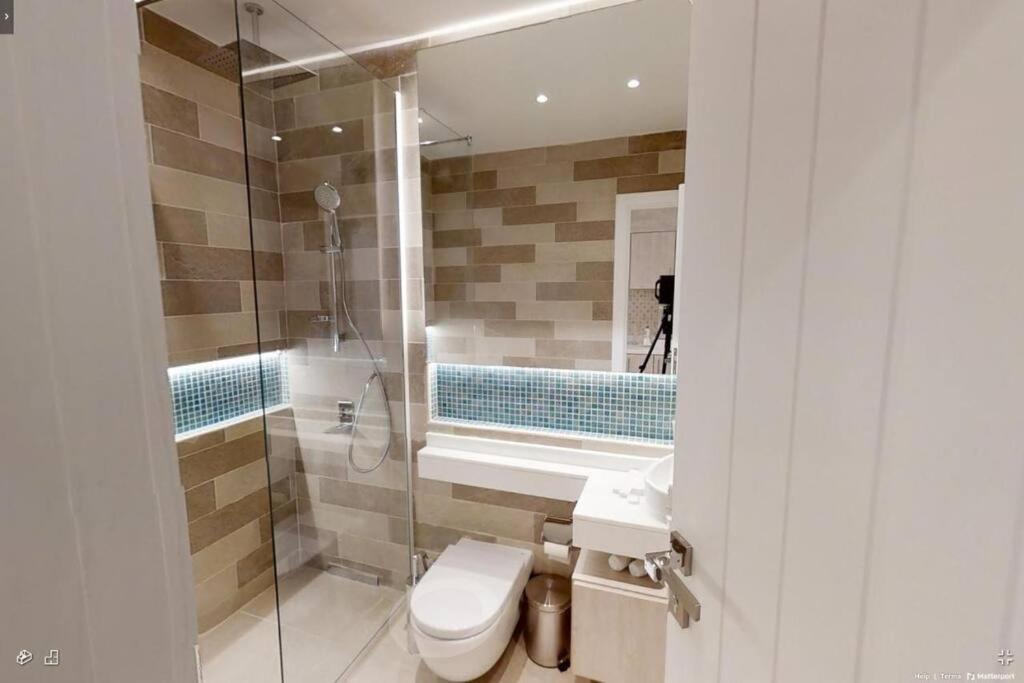 Luxury Studio With Free Infinity Pool Beach Gym And Parking *