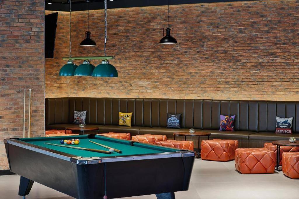 Luxury Studio With Free Infinity Pool Beach Gym And Parking Apartment Dubai