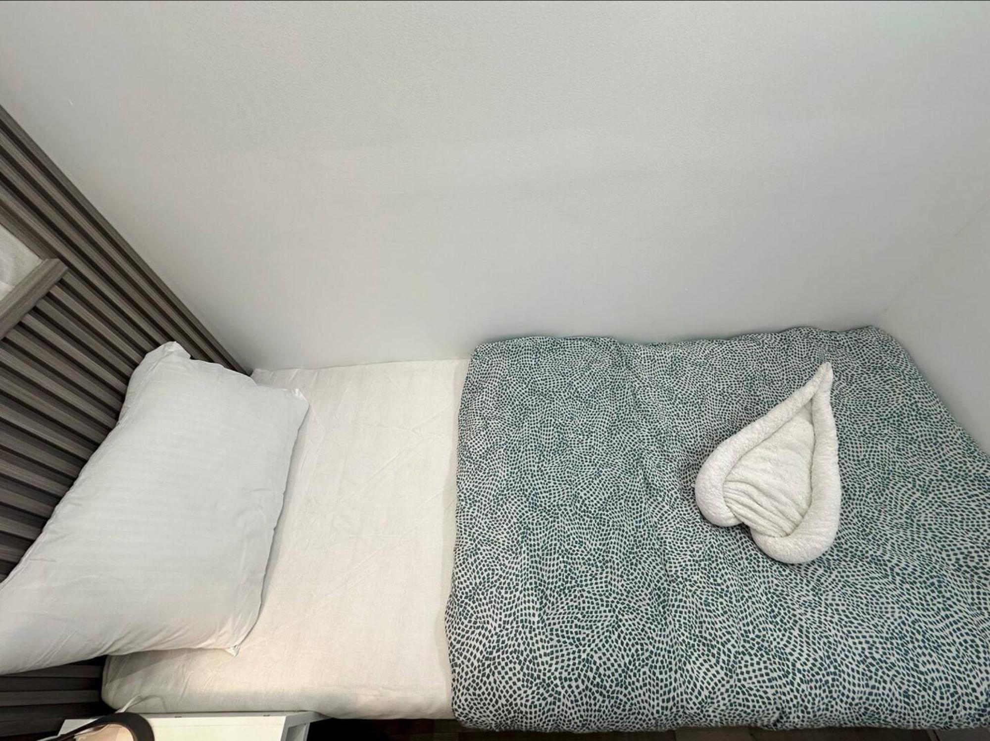 Homestay Cozy Partition For Travelers In Tecom