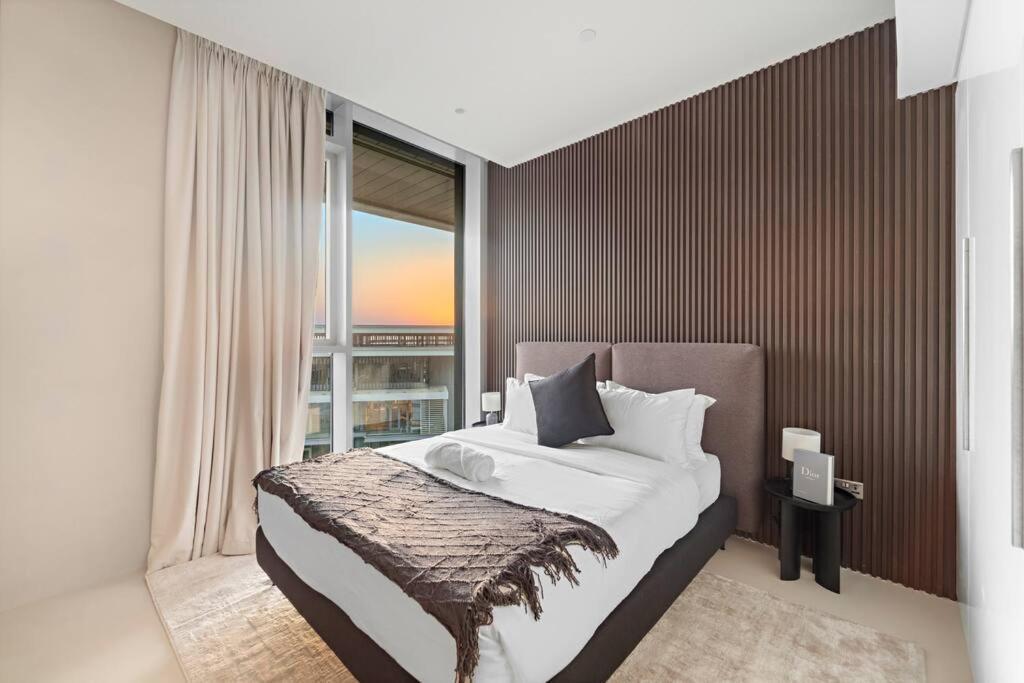 Apartment First Class 5br Stunning Eye Of Views Dubai