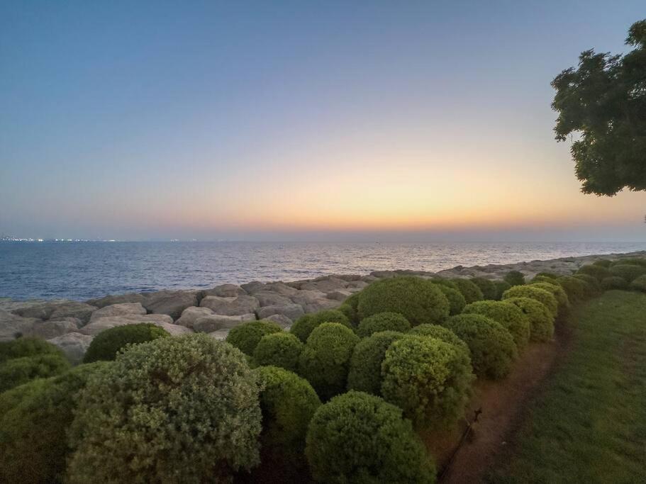 First Class 5br Stunning Eye Of Views *