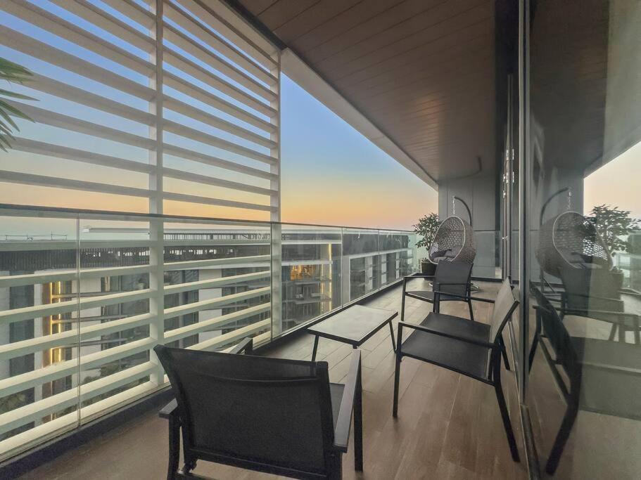 First Class 5br Stunning Eye Of Views * Dubai
