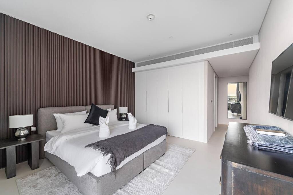 Apartment First Class 5br Stunning Eye Of Views Dubai
