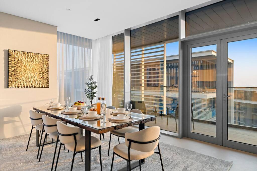 Apartment First Class 5br Stunning Eye Of Views *