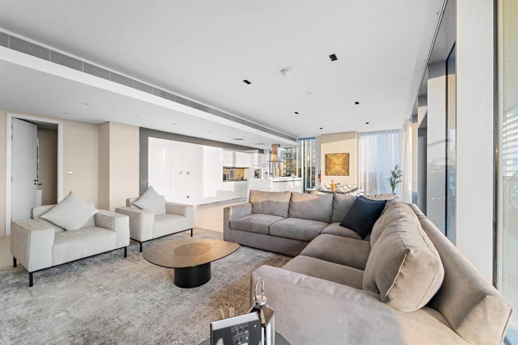 First Class 5br Stunning Eye Of Views *