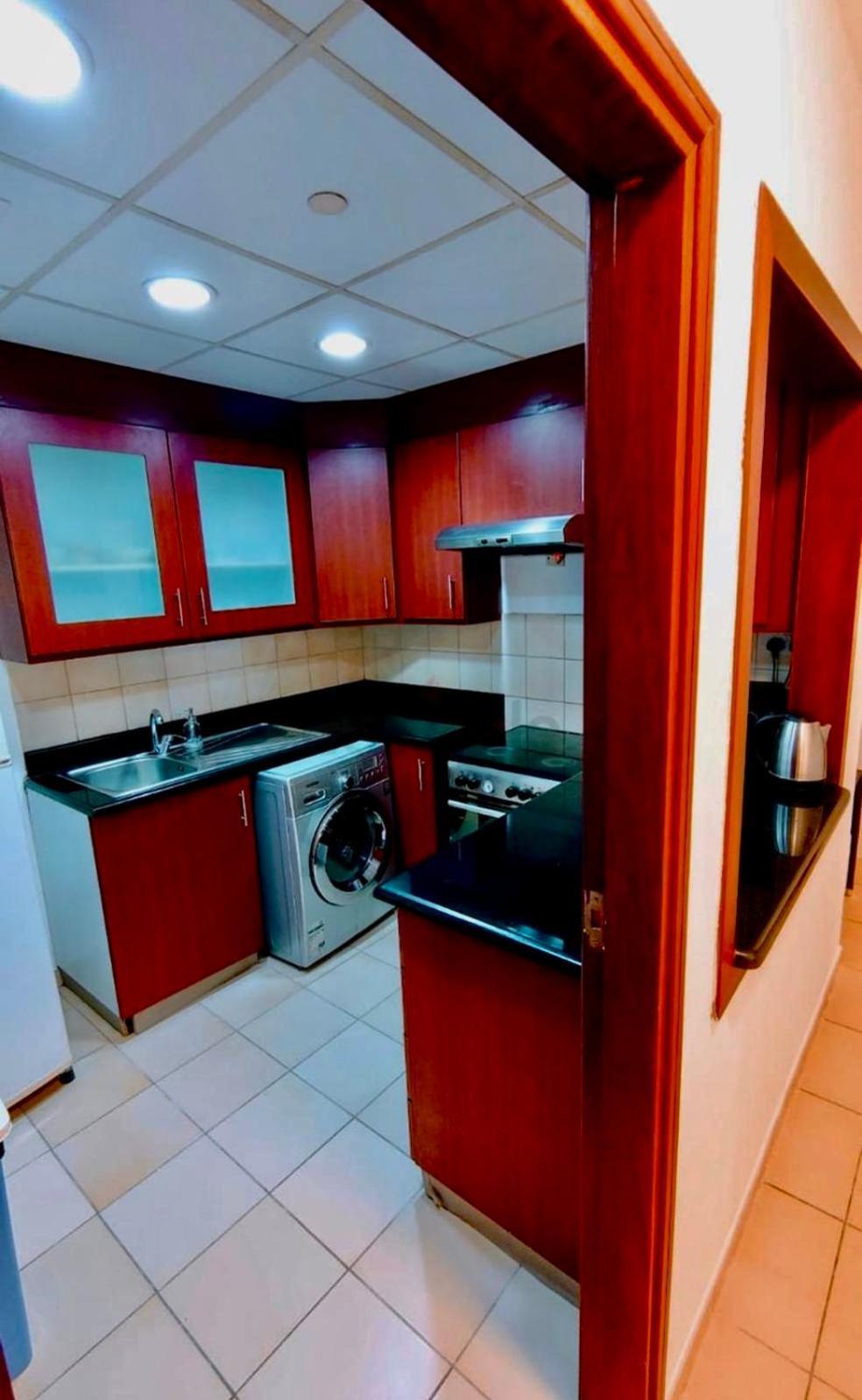 Four Stars Marina Jbr Hotel Dubai