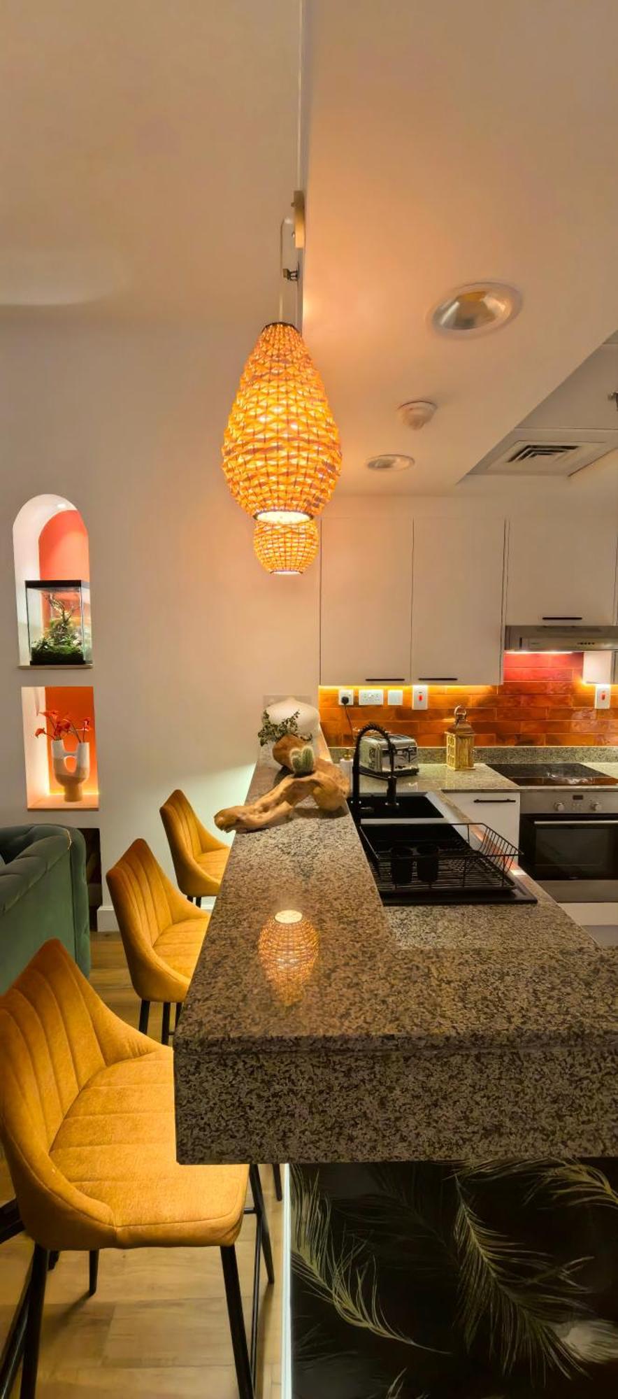 Feral Homes With Burj Khalifa View Apartment