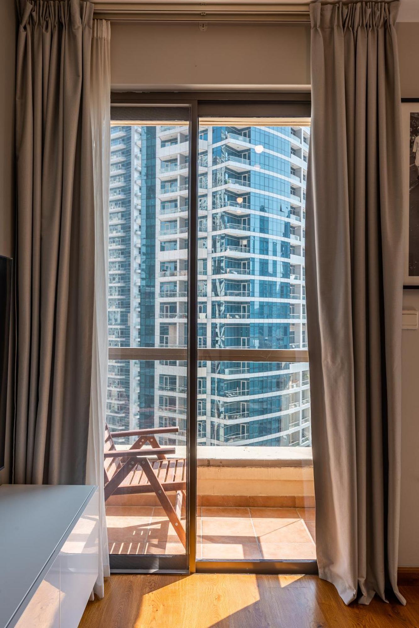 Beautiful 1 Bedroom By The Daire *