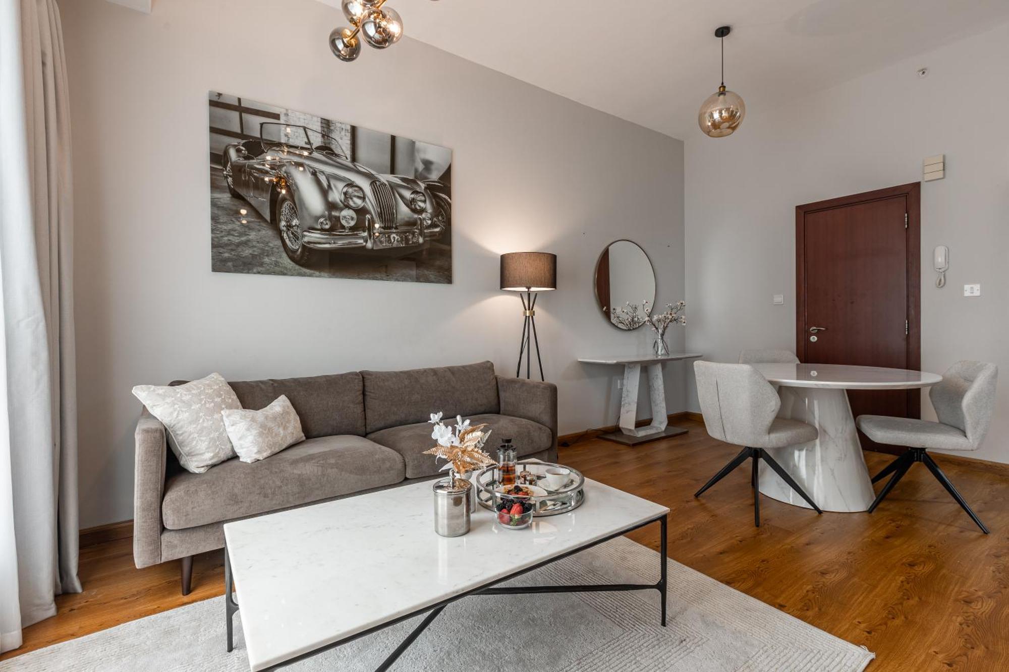 Daire Beautiful 1 Bedroom By The Dubai