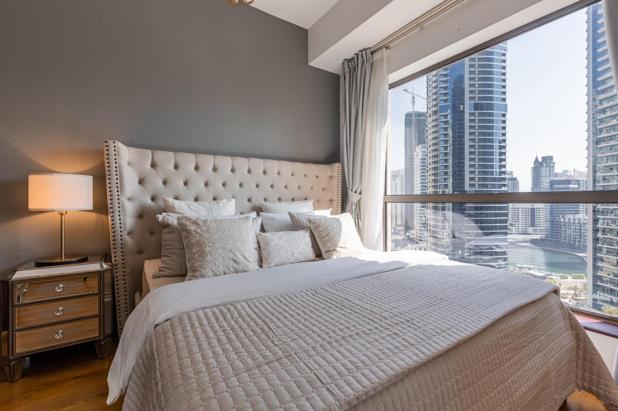 Beautiful 1 Bedroom By The Daire Dubai