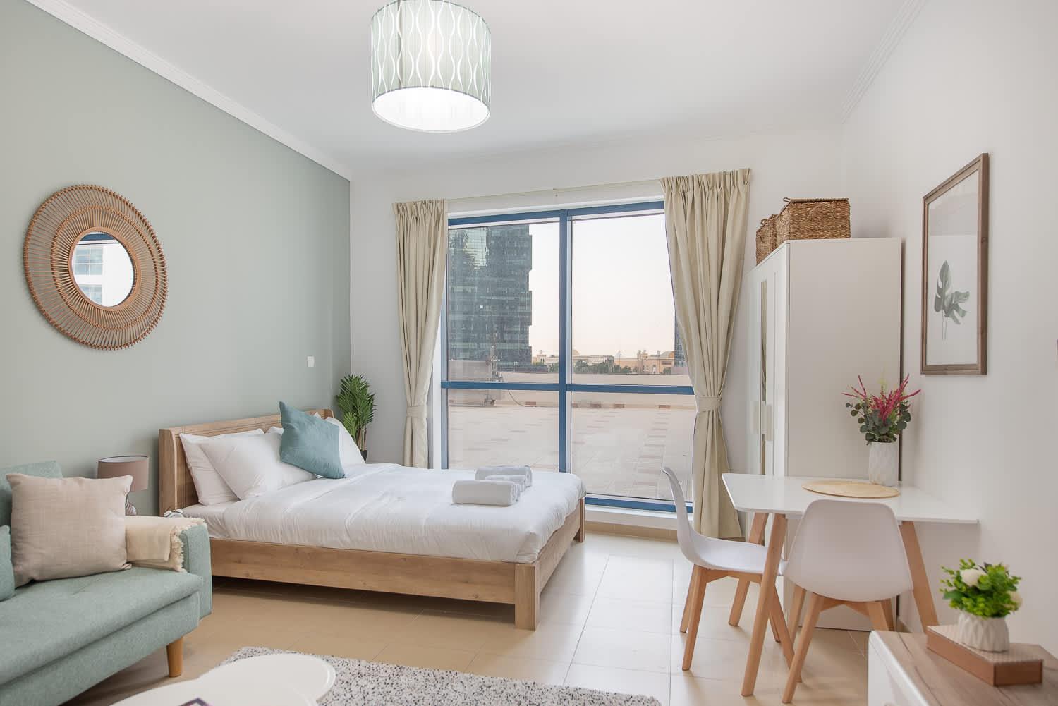 Serene With Stylish Interior Space In Jlt! Dubai