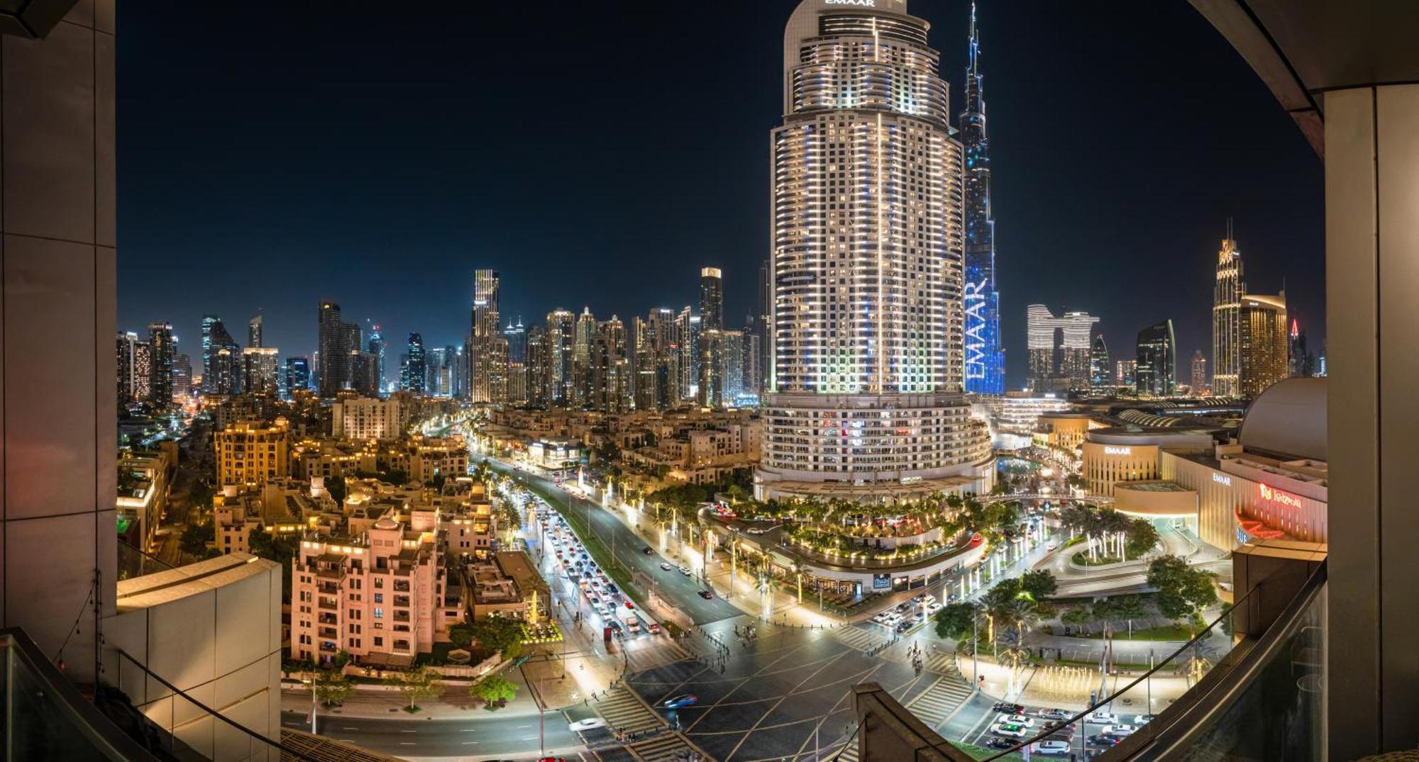 New! Ps5! Burj Khalifa View & Infinity Pool Apartment *