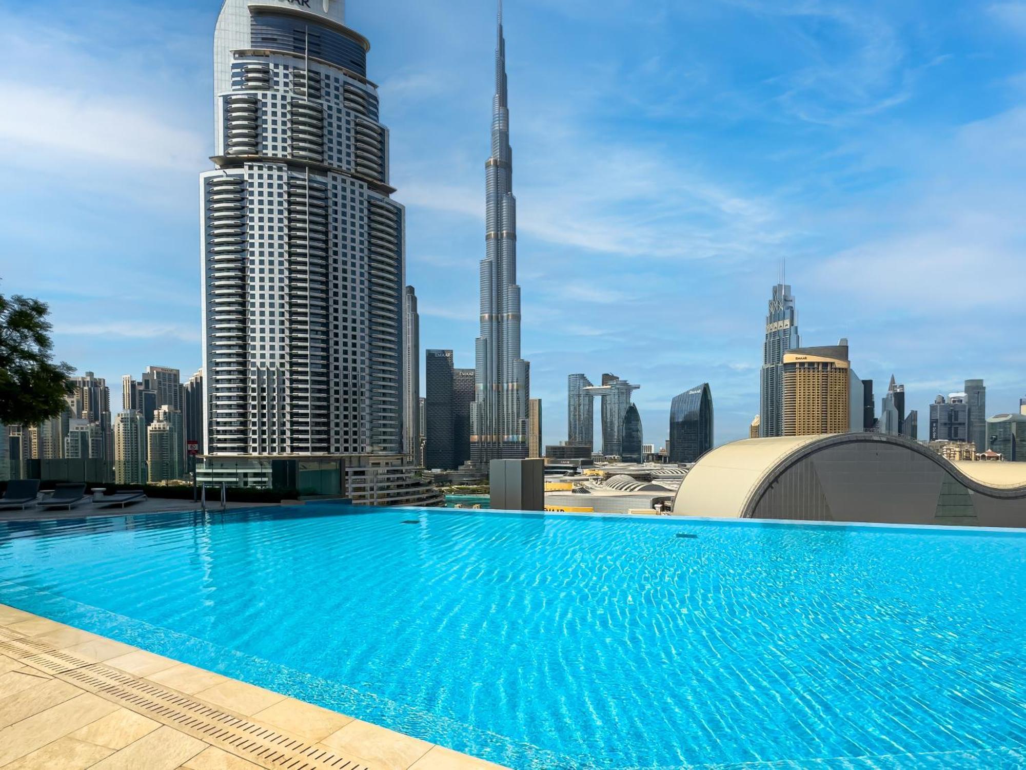 Apartment New! Ps5! Burj Khalifa View & Infinity Pool Dubai
