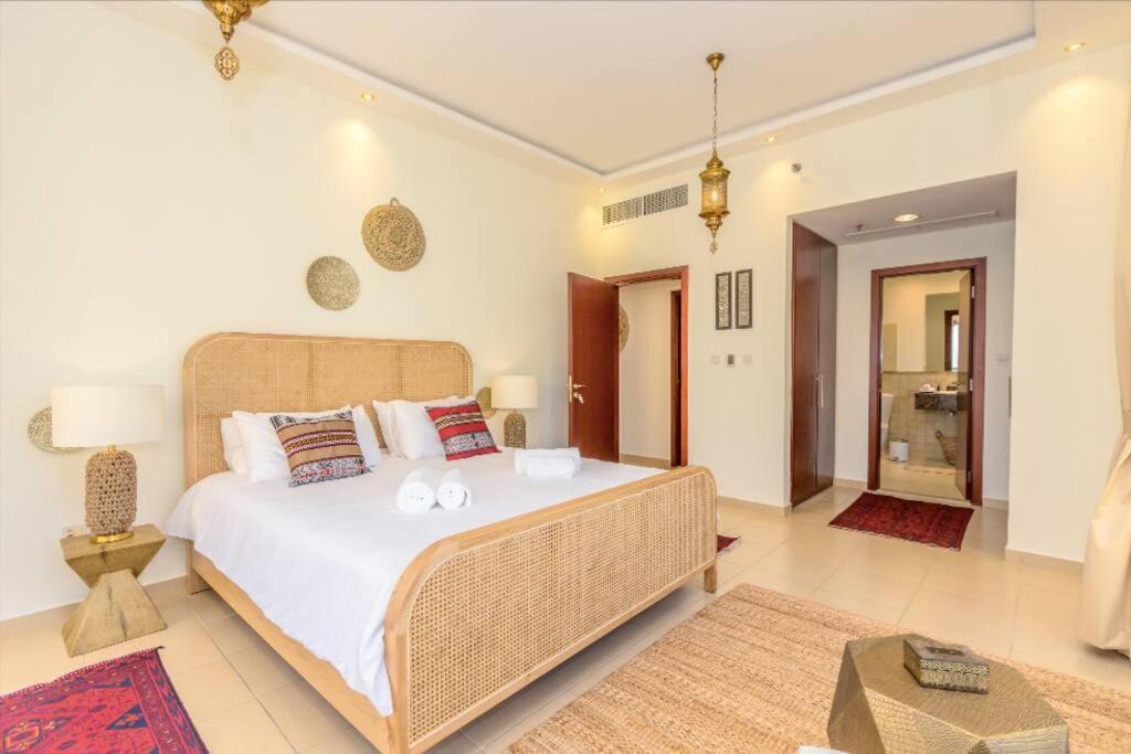 Apartment The Premium Jbr Sea View Luxury Awarded 