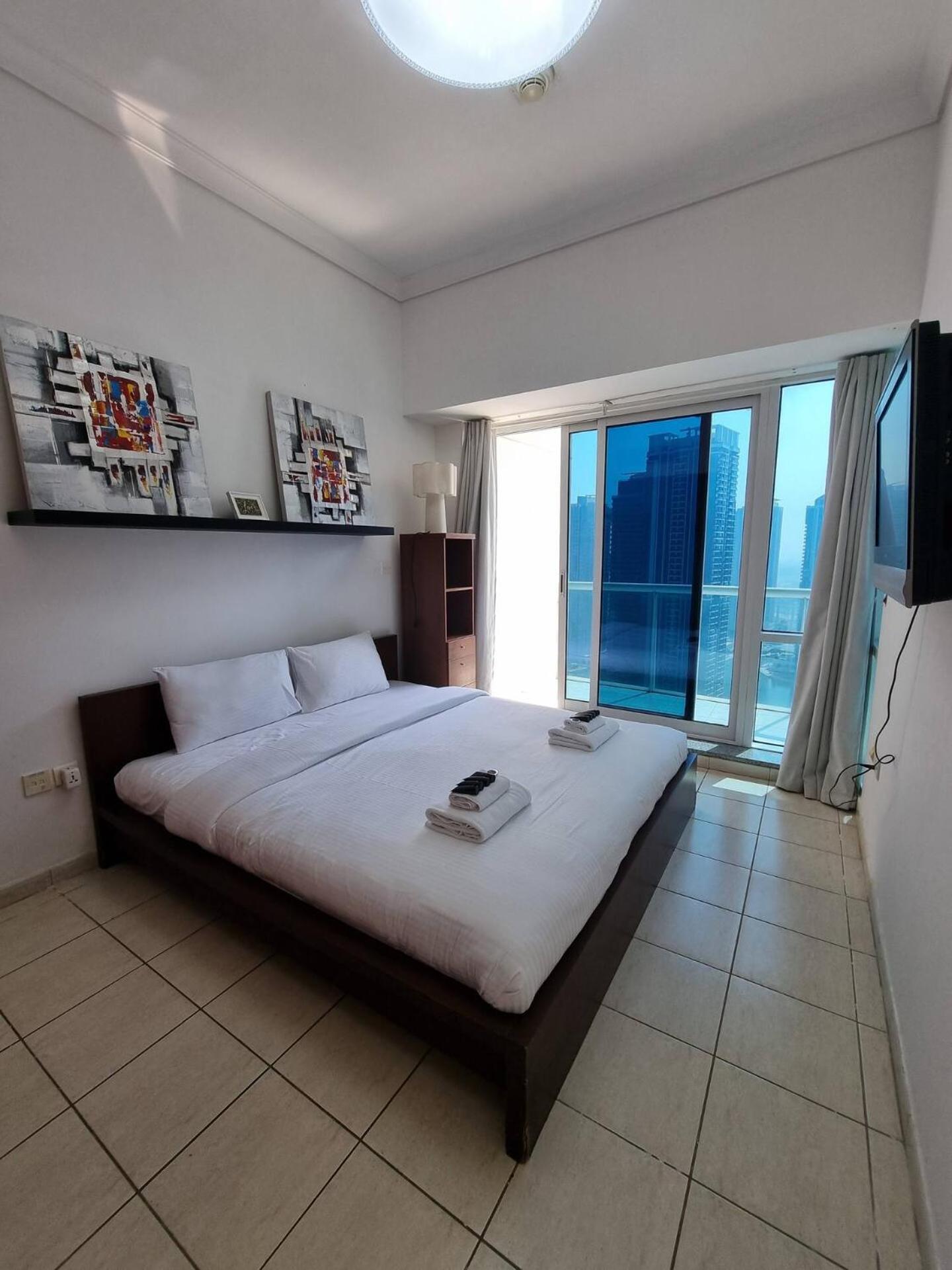 Terrace Cluster D 1bd 4-min Walk To Metro * Dubai