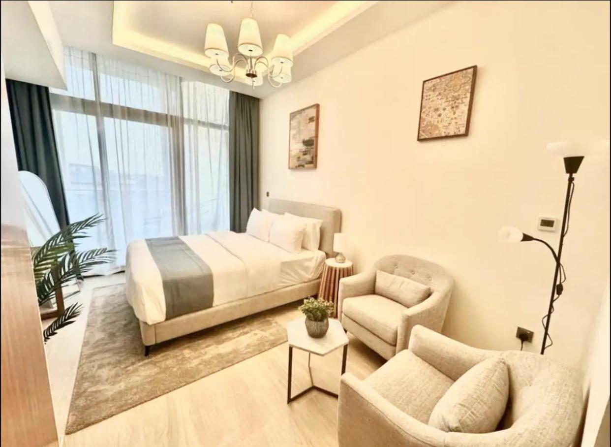 Galaxy In Azizi Riviera Luxury Dubai