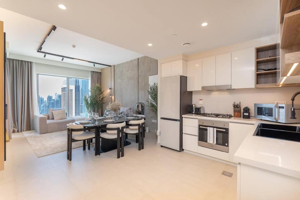 Apartment Downtown Views Open Burj View 34th Floor 2bd Dubai