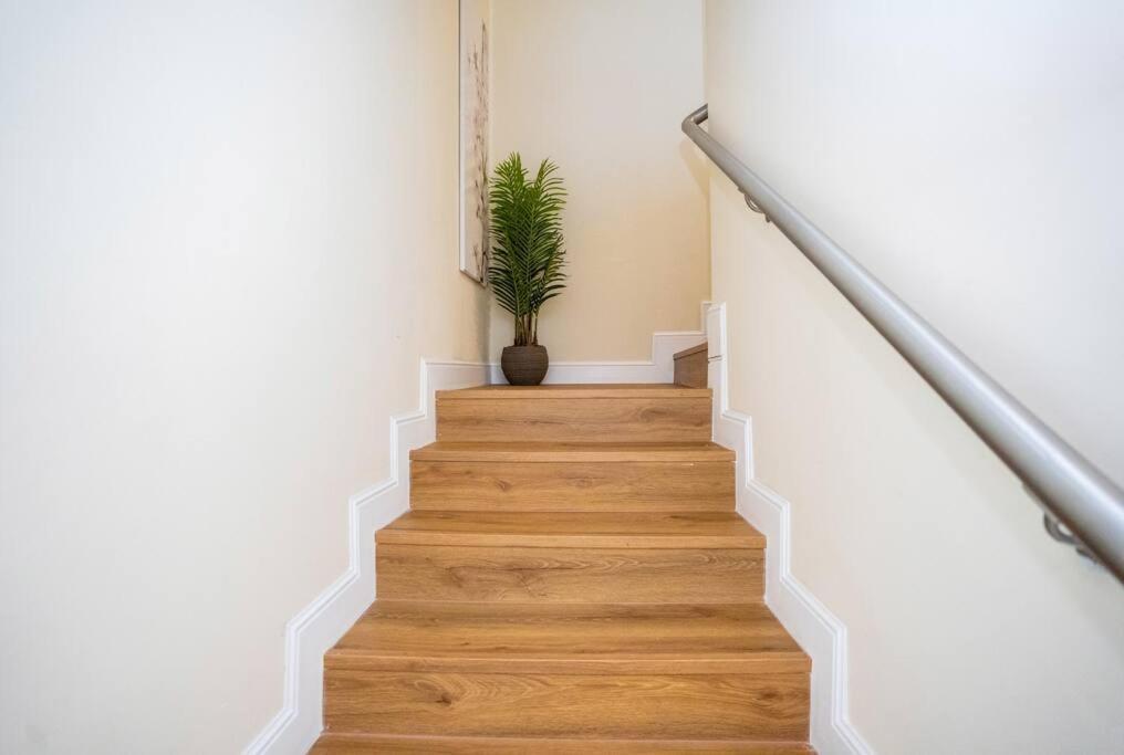 Duplex In 5-star Movenpick Apartment