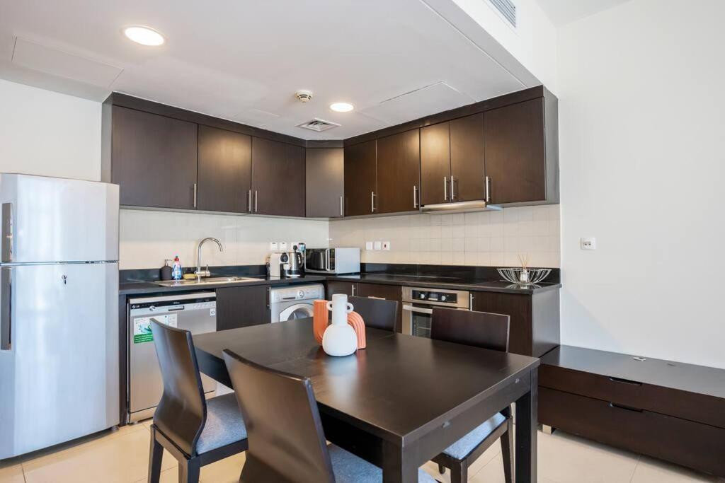 Duplex In 5-star Movenpick Apartment *
