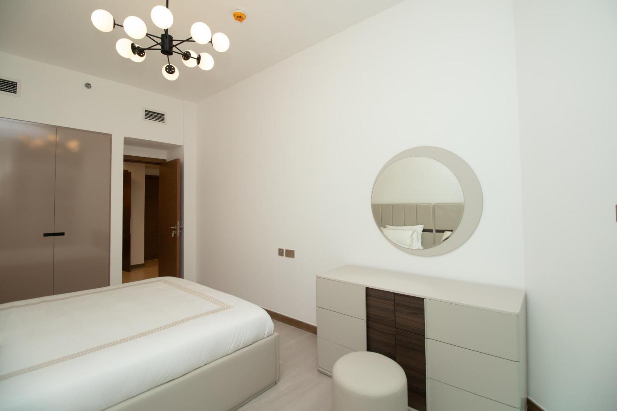 Stylish One Bedroom Oasis At Missoni Tower , Business Bay,
