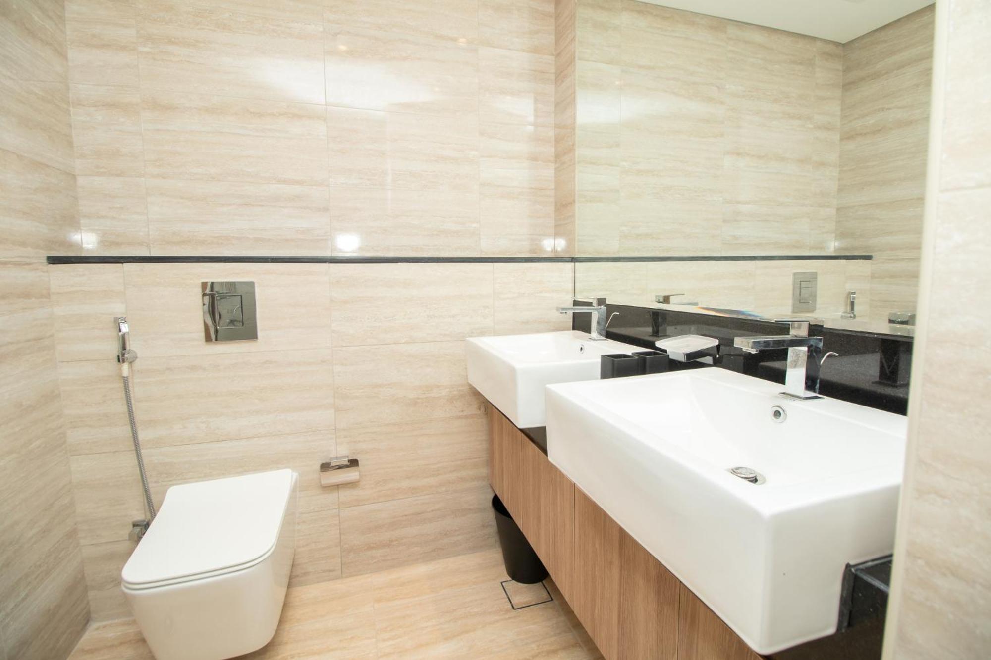 Apartment Stylish One Bedroom Oasis At Missoni Tower , Business Bay, Dubai