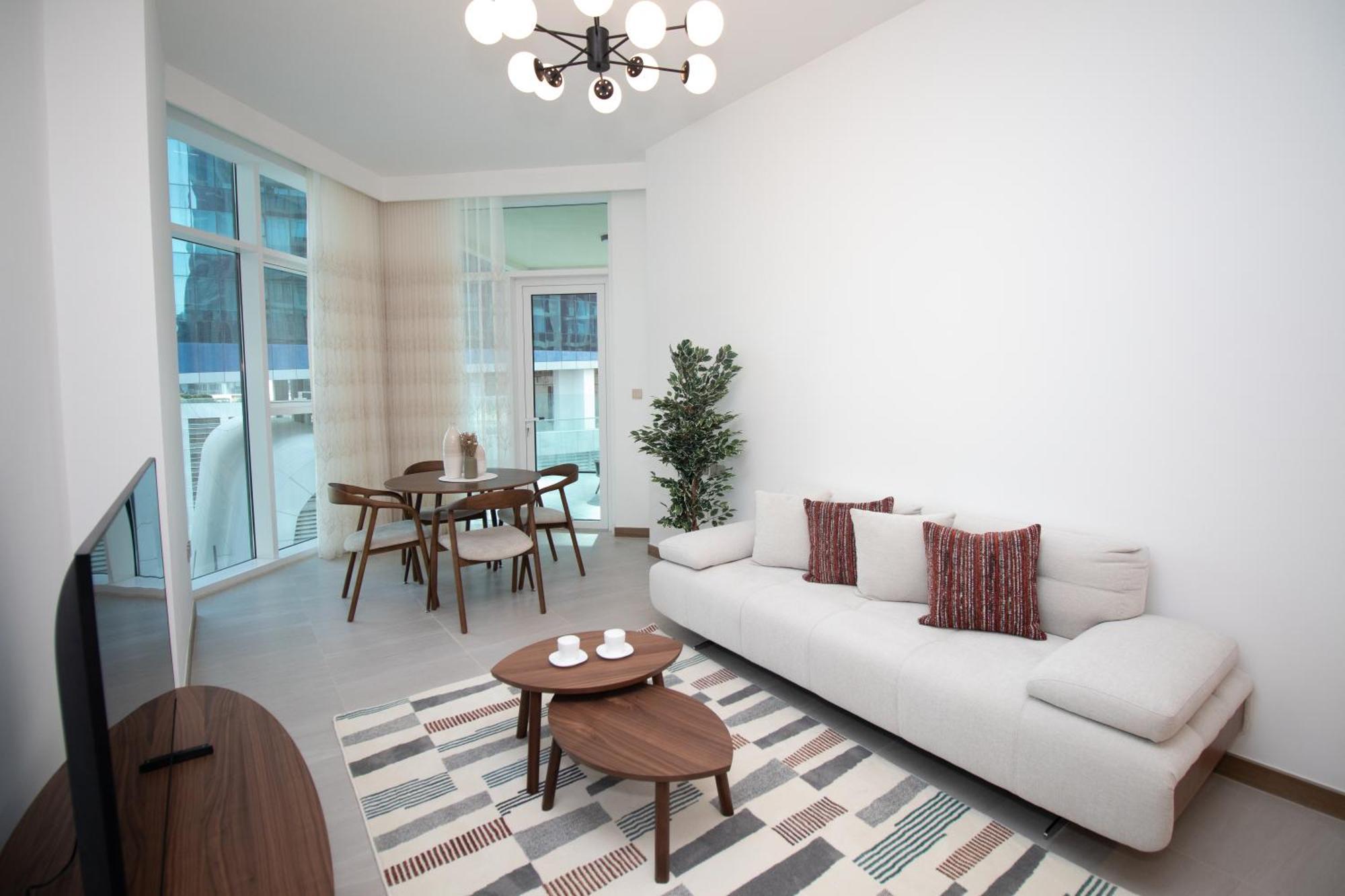 Stylish One Bedroom Oasis At Missoni Tower , Business Bay, *