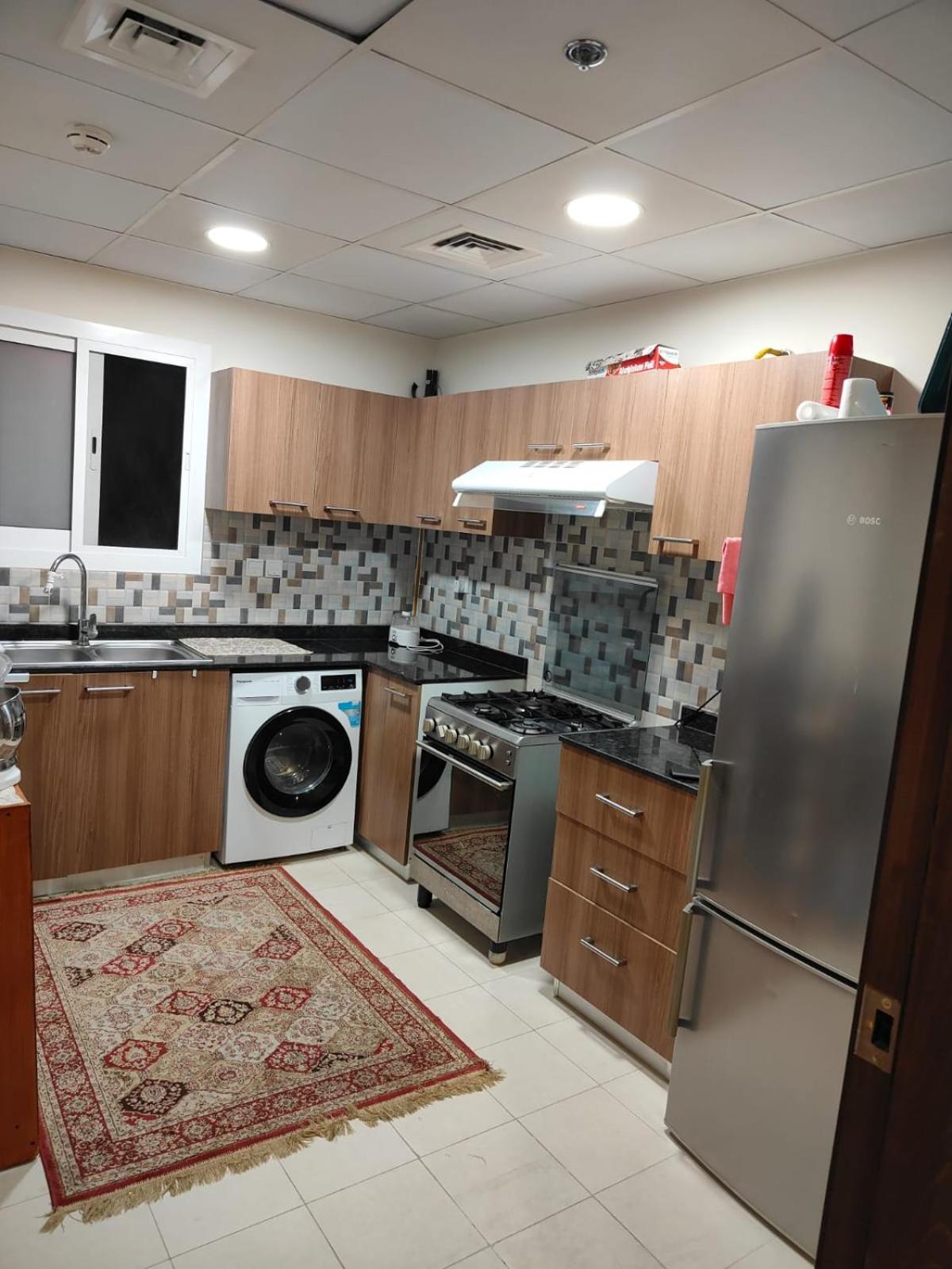 Modern Space In Prime Location * Dubai