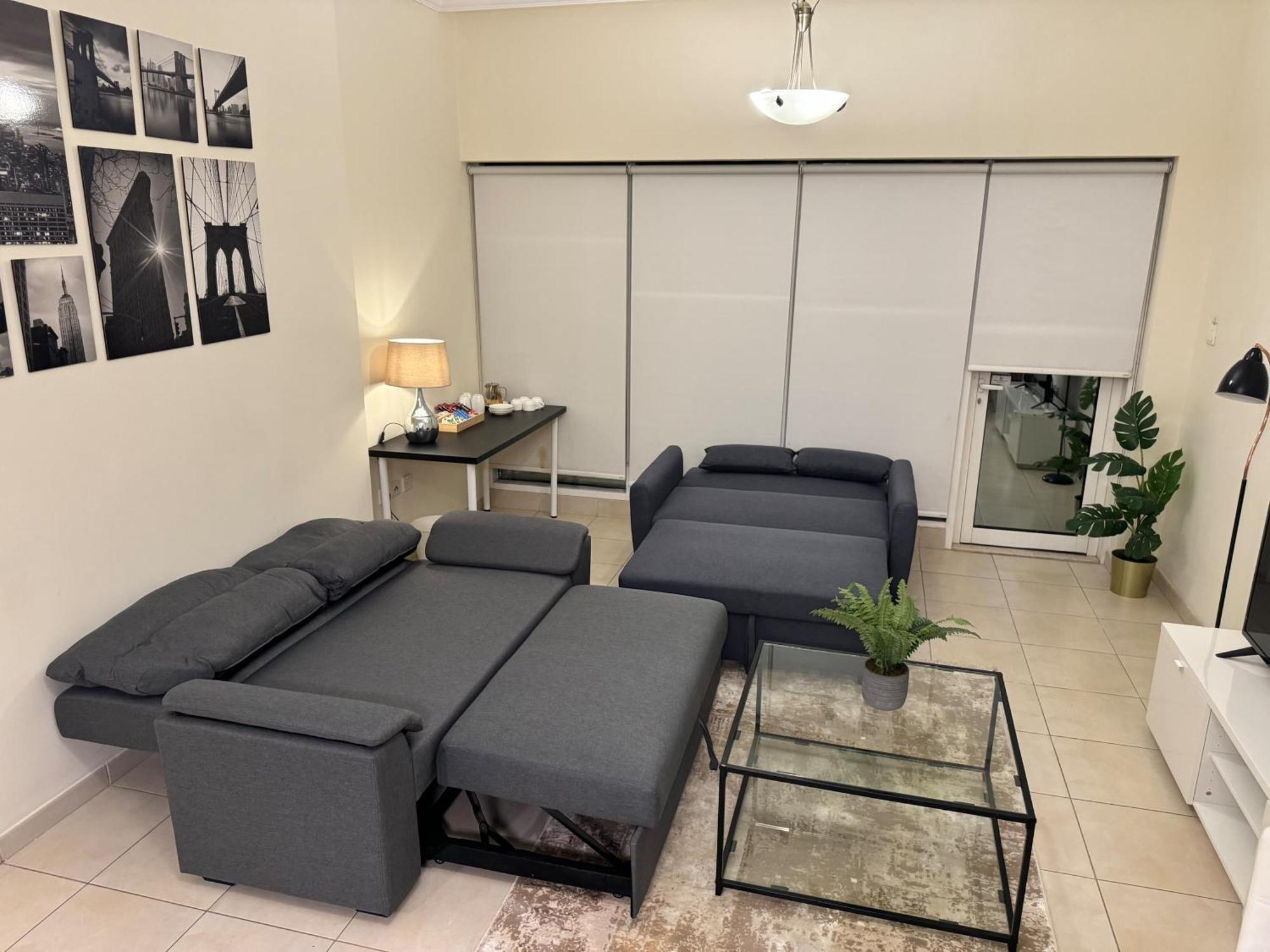 Apartment 1 Bedroom Downtown 5 Min Walk To Mall Dubai