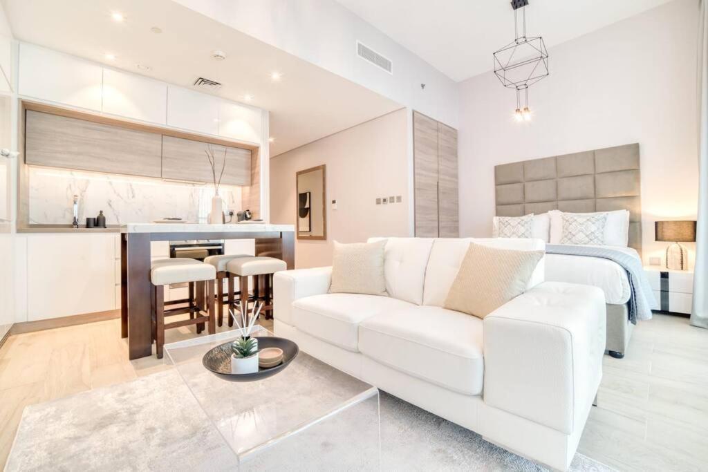 Apartment 5 Mins To Jbr Beach, Luxury In Marina's Tower