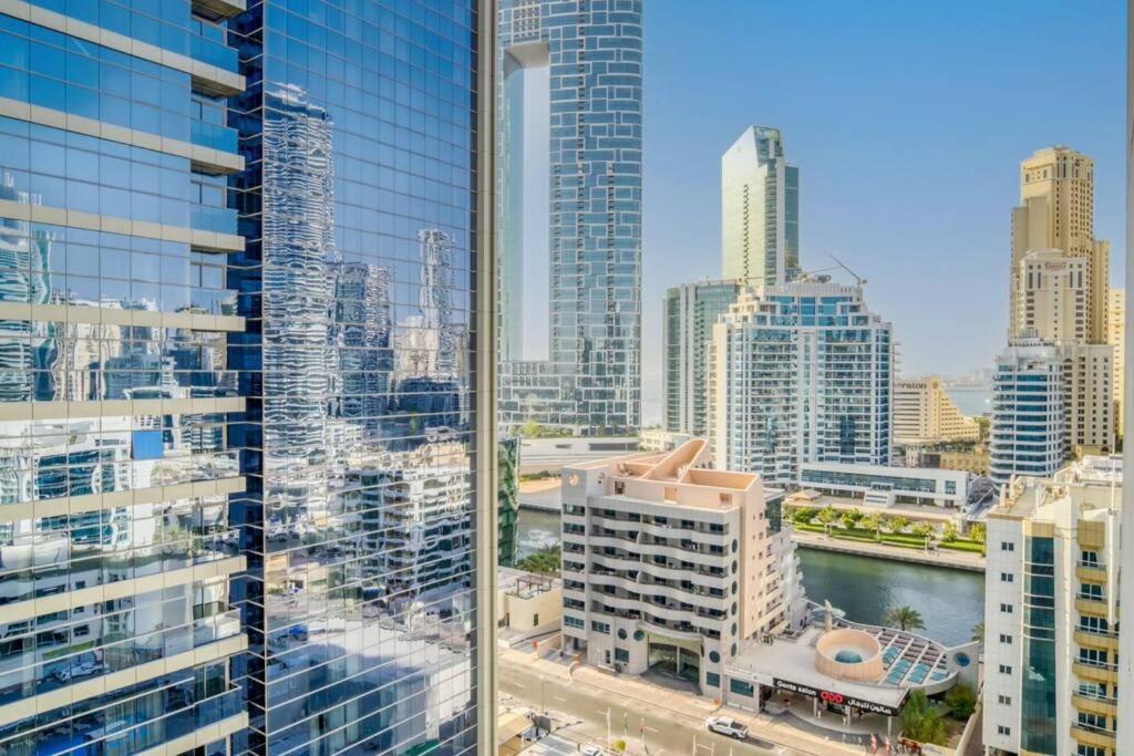 5 Mins To Jbr Beach, Luxury In Marina's Tower *