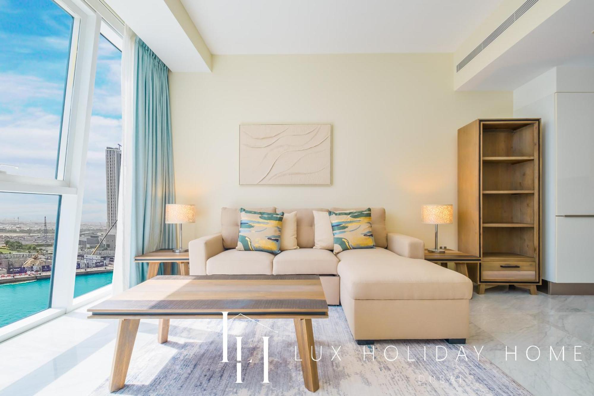 Lux The Pad Executive Canal View 5 Dubai