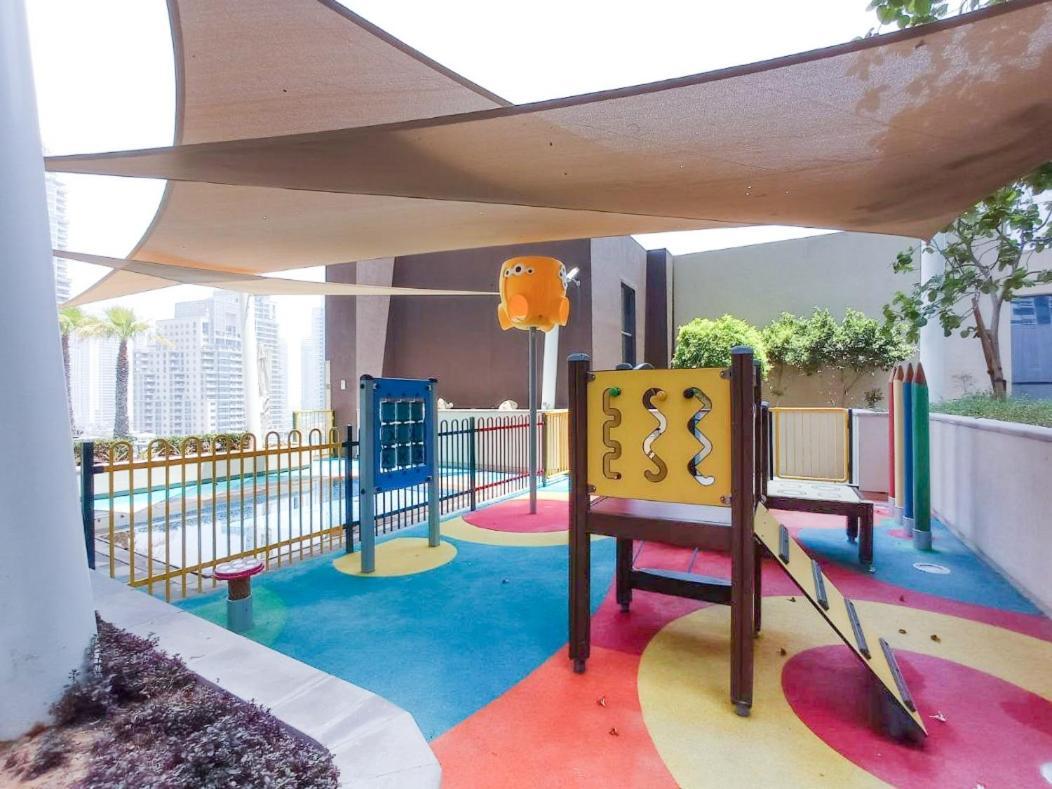 Apartment A Lovely 1 Bed Flat In Marina Dubai