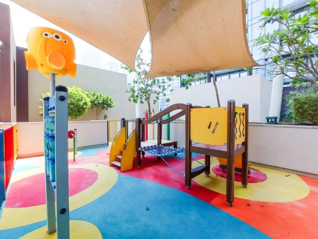 A Lovely 1 Bed Flat In Marina Apartment Dubai