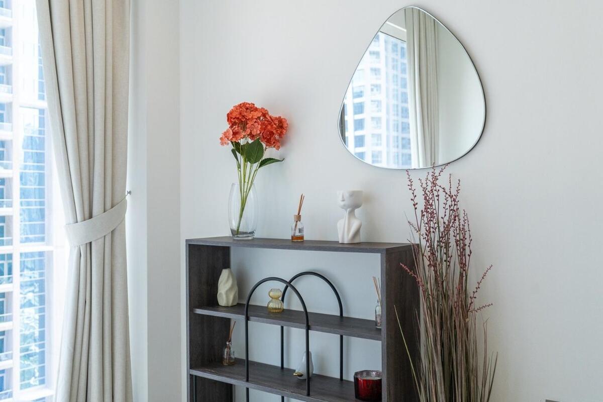 A Lovely 1 Bed Flat In Marina