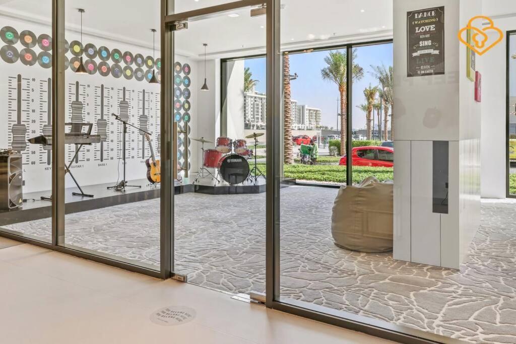 Apartment Keysplease With Outdoor Area, Townsquare *