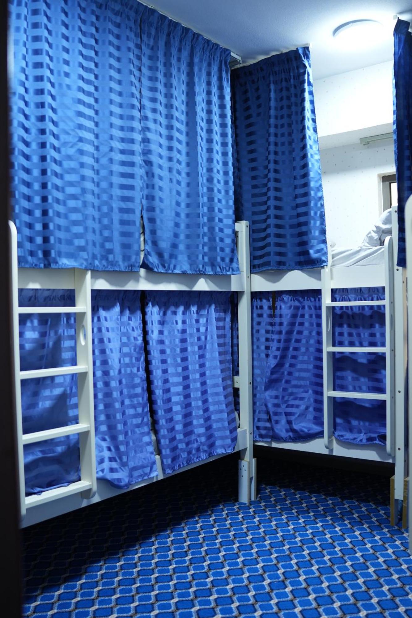 Hostel The Blue Parrot Jbr