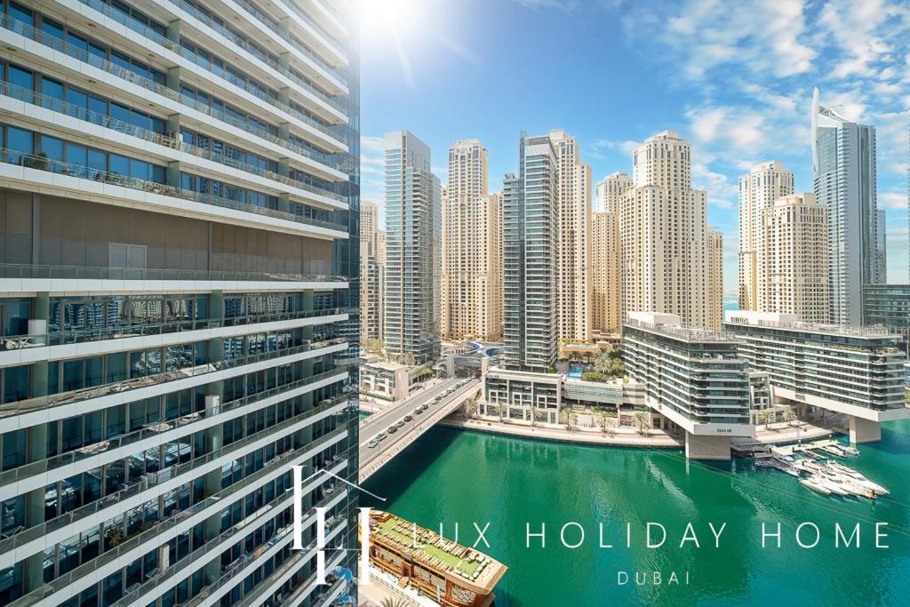 Apartment Lux The Silverene Marina View 3