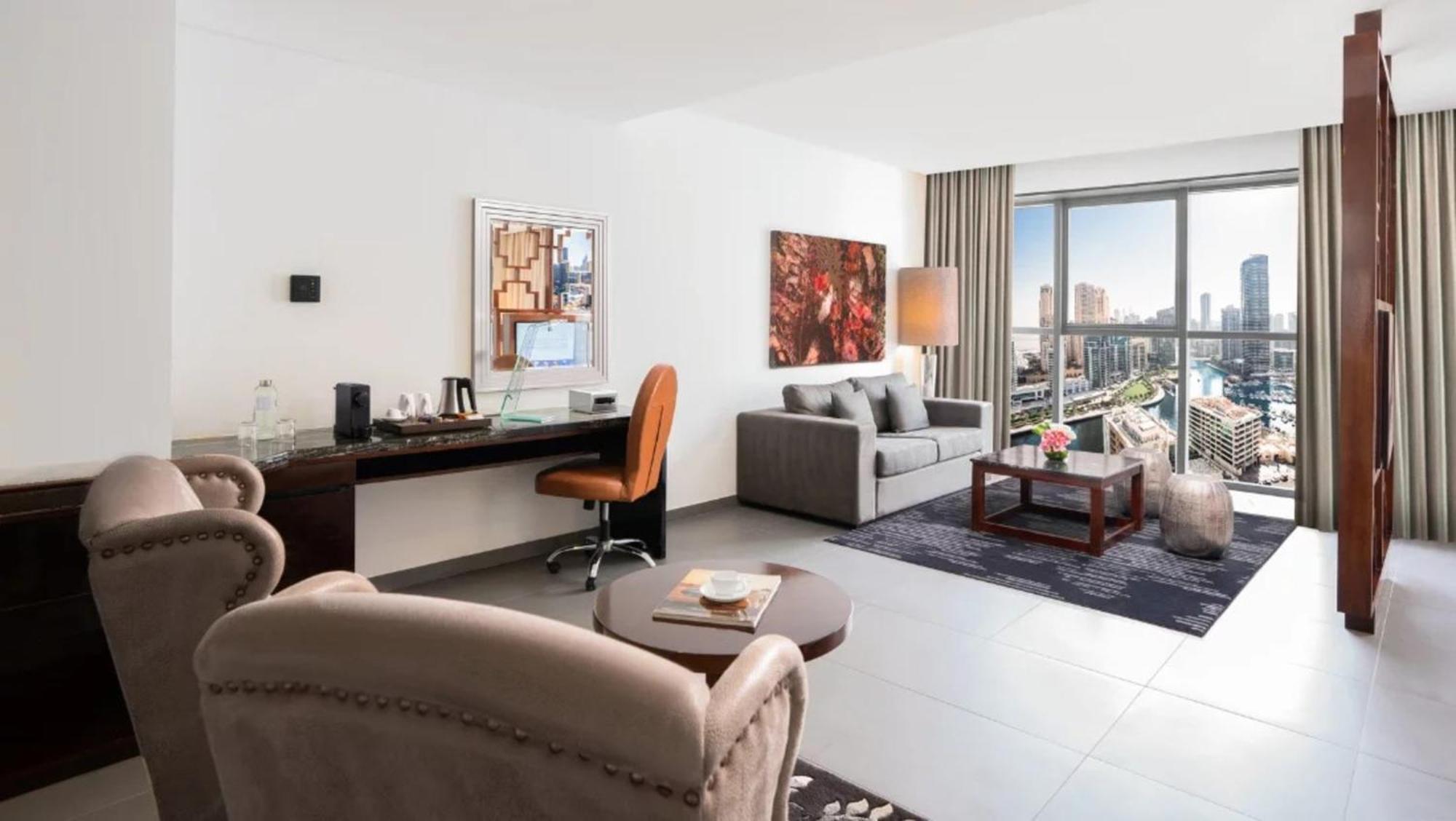 The First Collection Marina 4* Dubai