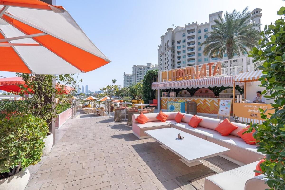 3-bed Sleeps 7 In Palm Jumeirah Apartment