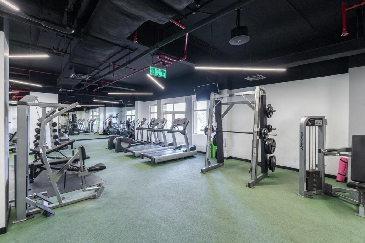 Apartment 3-bed Sleeps 7 In Palm Jumeirah *