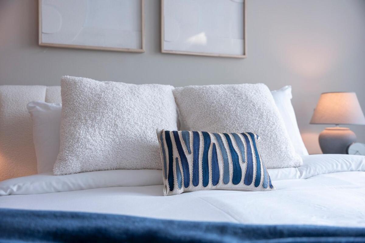 Apartment 3-bed Sleeps 7 In Palm Jumeirah