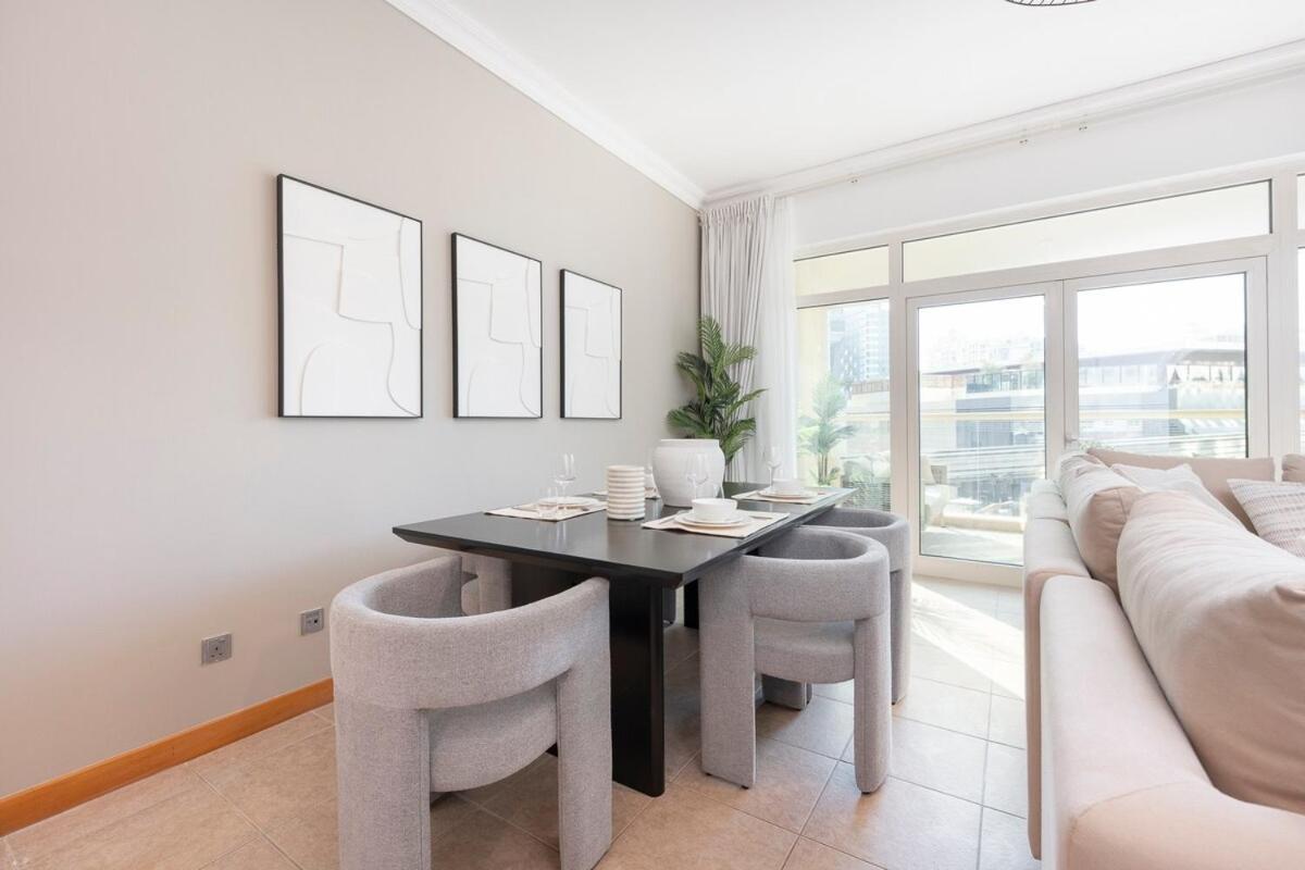 Apartment 3-bed Sleeps 7 In Palm Jumeirah *