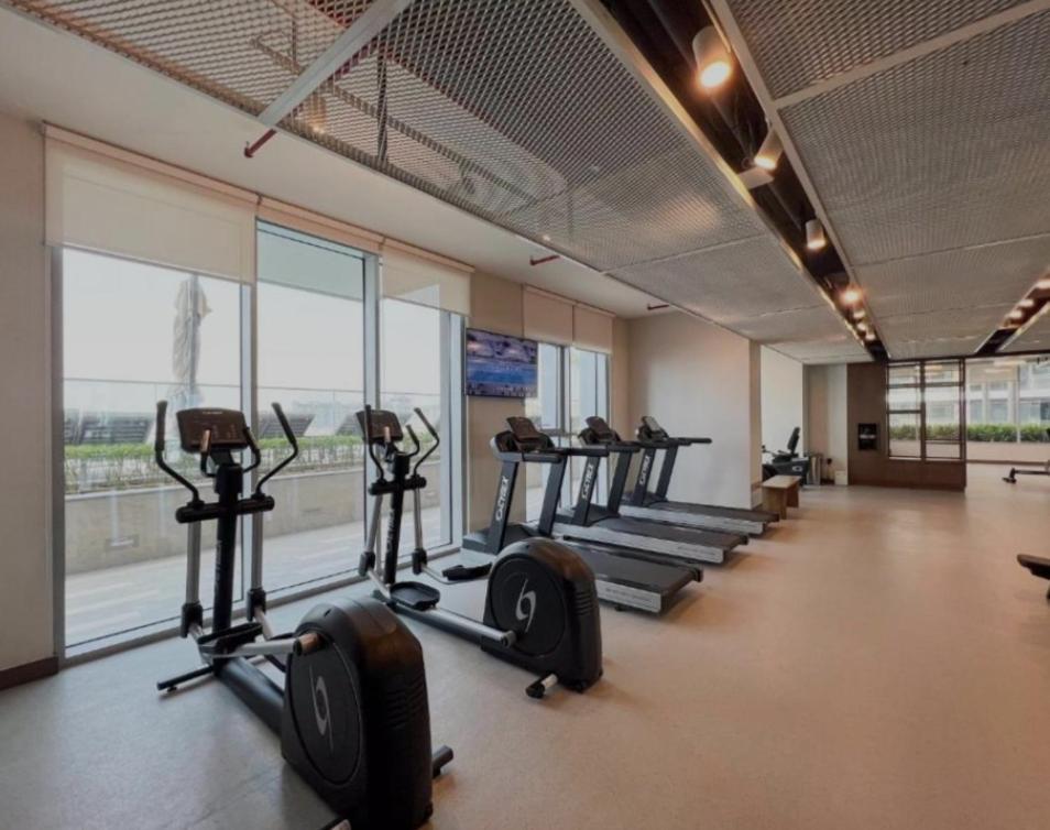 Daire White Sage Sun And 1br At Isle Emaar Beachfront Dubai