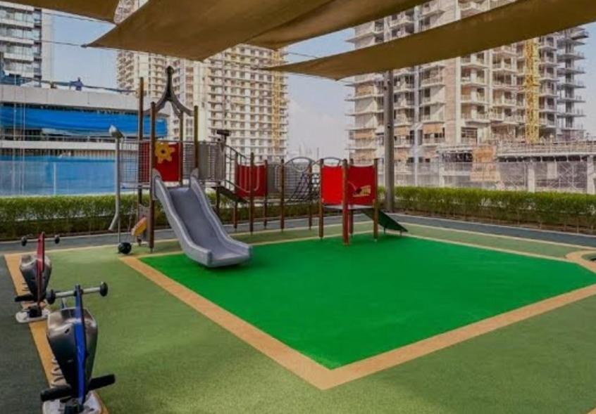 White Sage Sun And 1br At Isle Emaar Beachfront