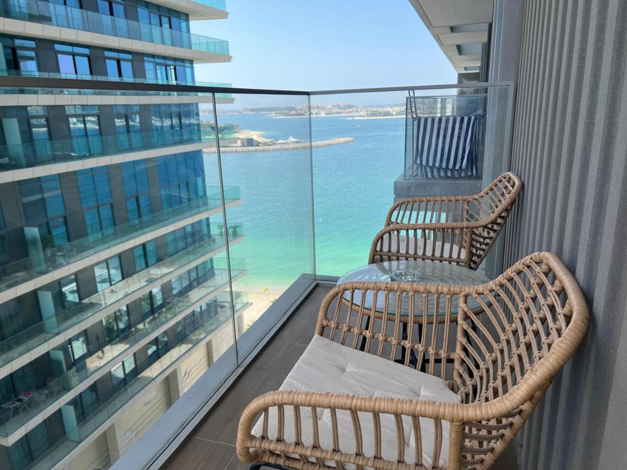 White Sage Sun And 1br At Isle Emaar Beachfront * Dubai