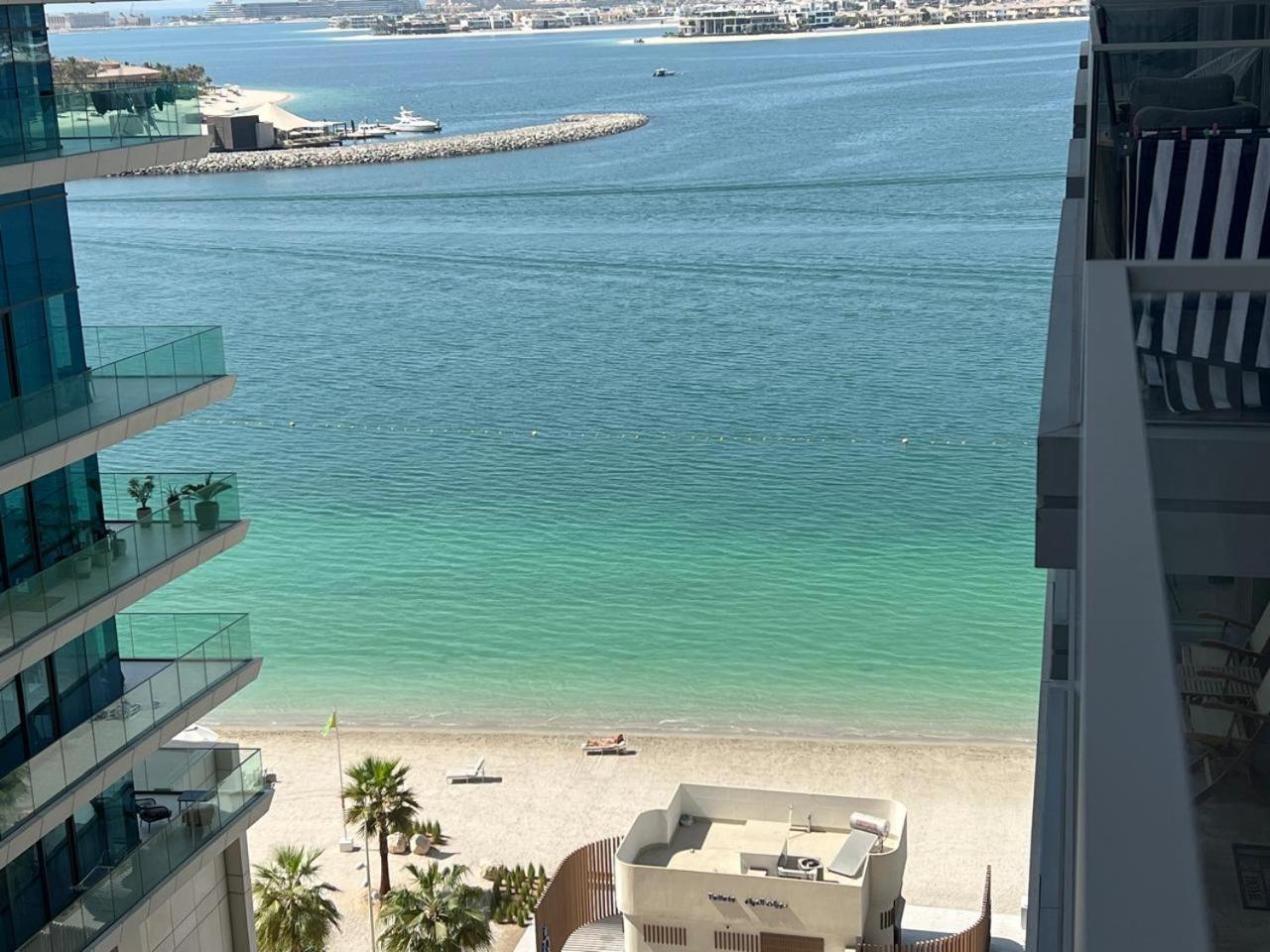 White Sage Sun And 1br At Isle Emaar Beachfront Dubai